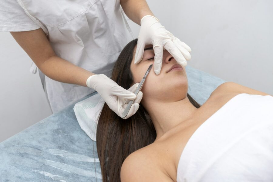 Dermaplaning